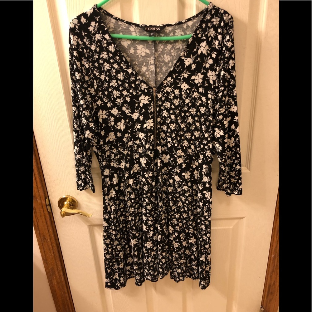 Express Cute knit floral print dress.